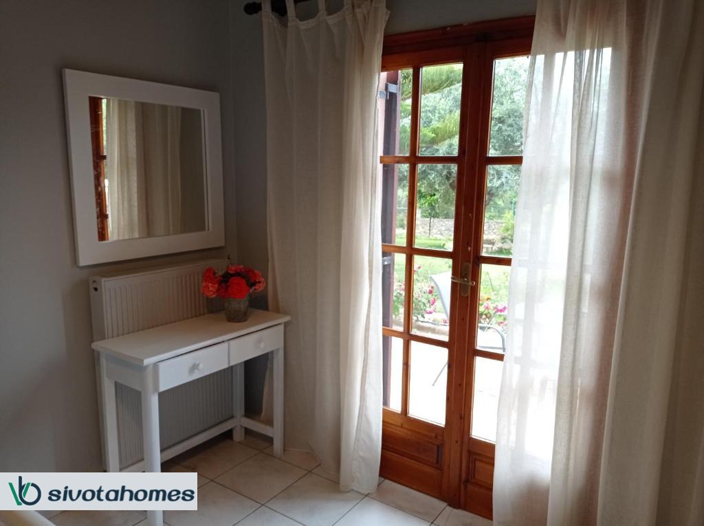 Country 1 apartment for five guests Sivota